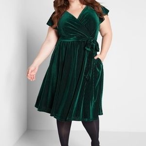 Nwt velvet green dress